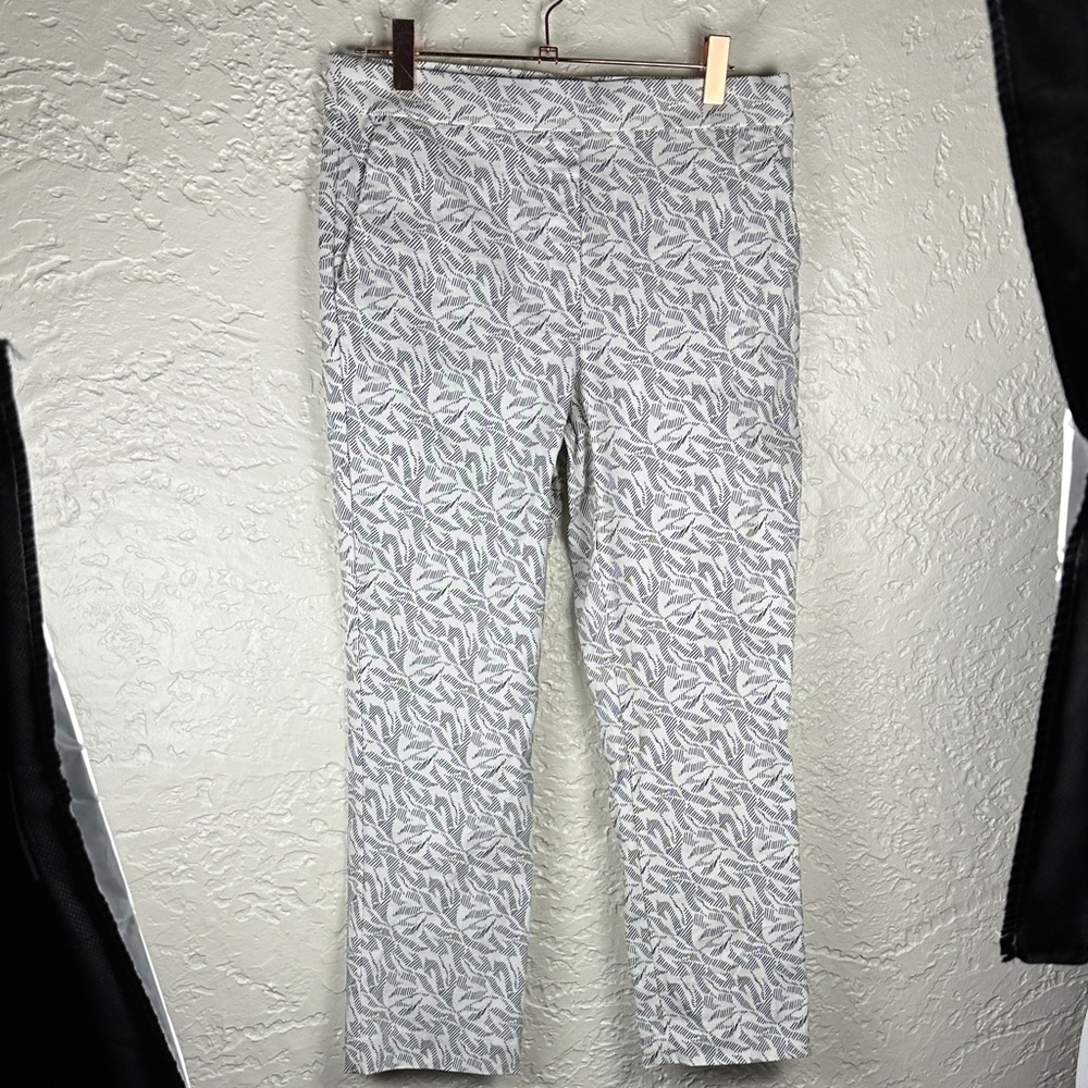 Jules & Leopold Black and‎ White Leaf Print Pull On Ankle Trousers S